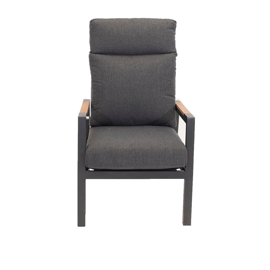 Unwind in style with this cozy and chic 5 piece furniture set. Bring a touch of luxury and functionality to your outdoor space.