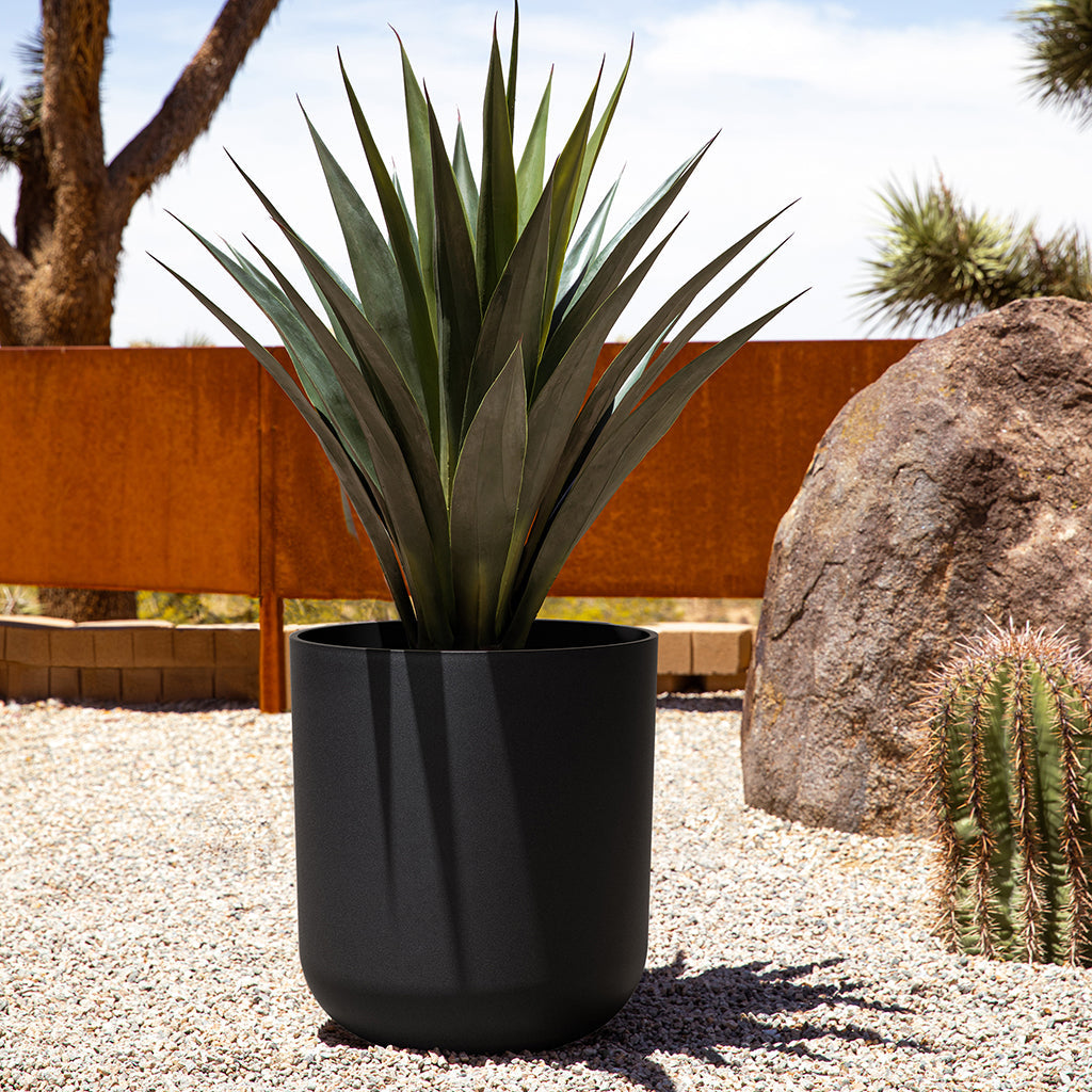 Kona Planter 20" Black