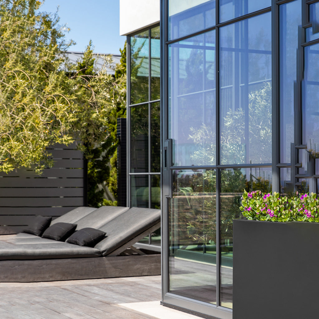 Block Span Medium Planter 38x10x30" Black