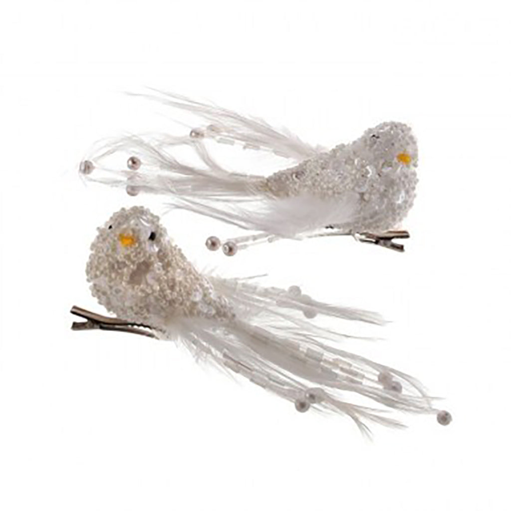 Introduce a touch of woodsy elegance to your holiday décor with the Beaded White Bird ornament, standing at a charming 7 inches. These assorted ornaments bring a delicate and natural feel to your festive setting. 