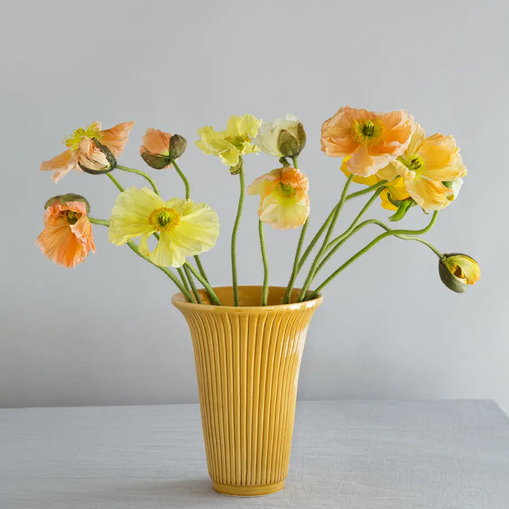 Daisy Glazed Vase 4.7in