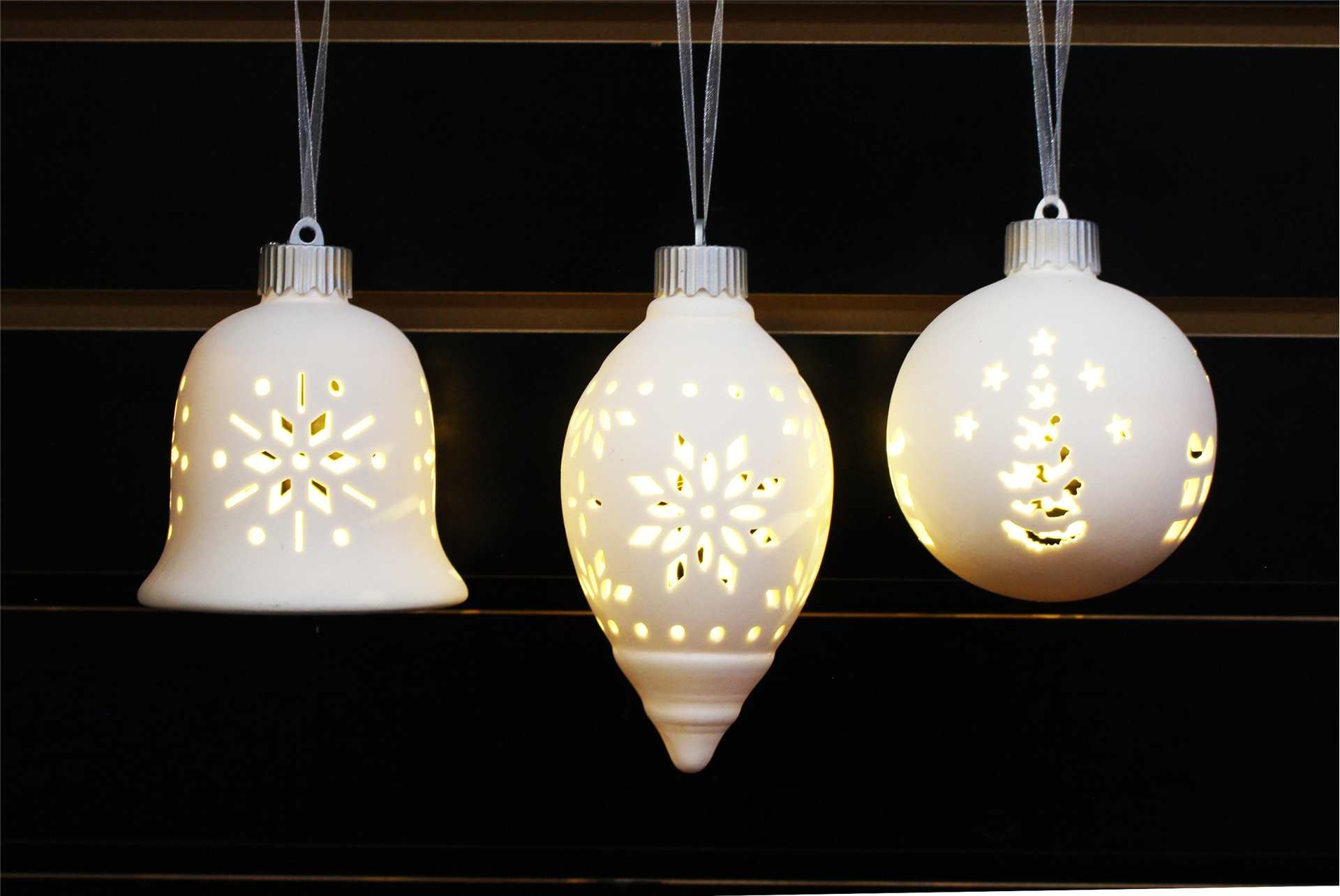 White LED Hanging Ornament