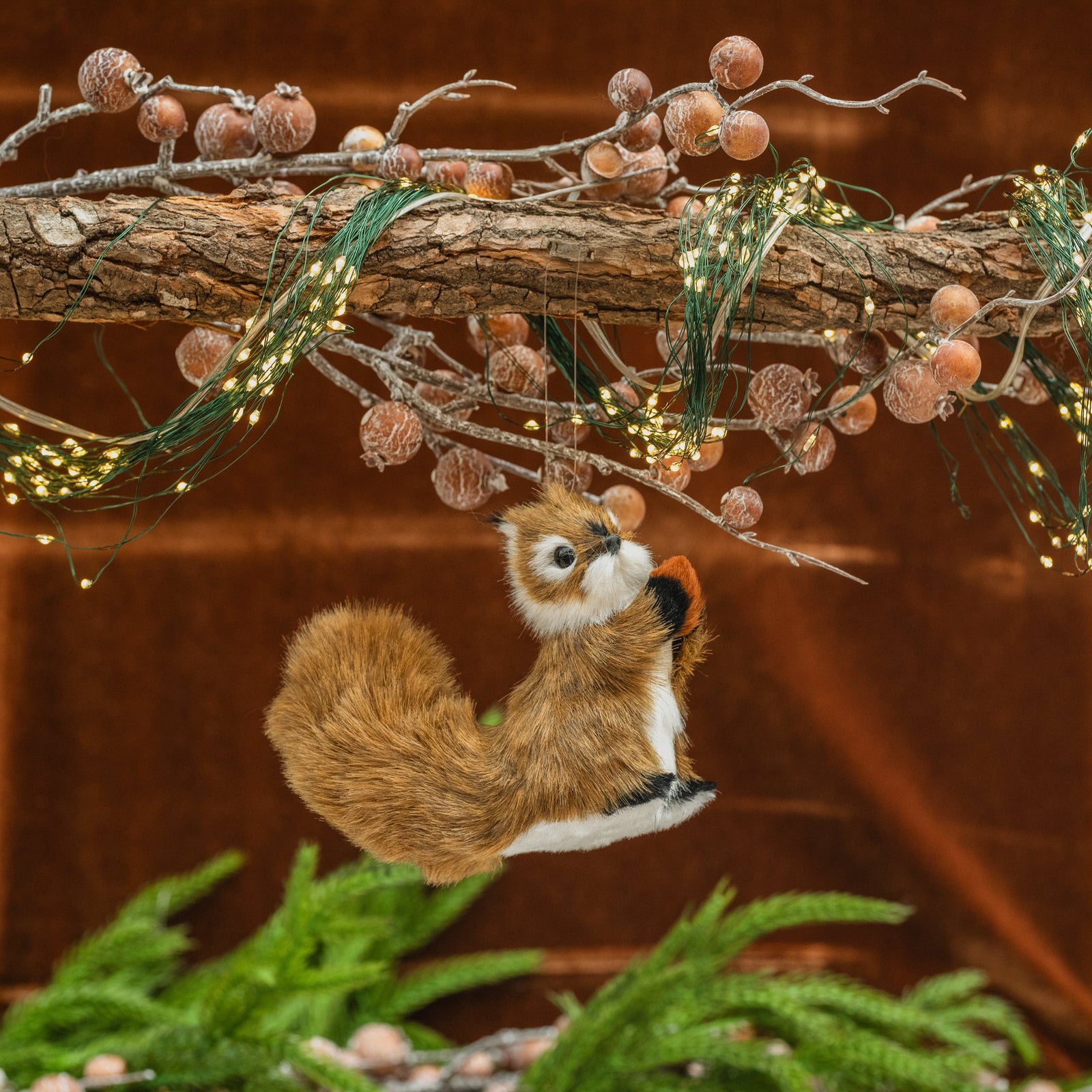 Furry Squirrel Orn - 4.5in