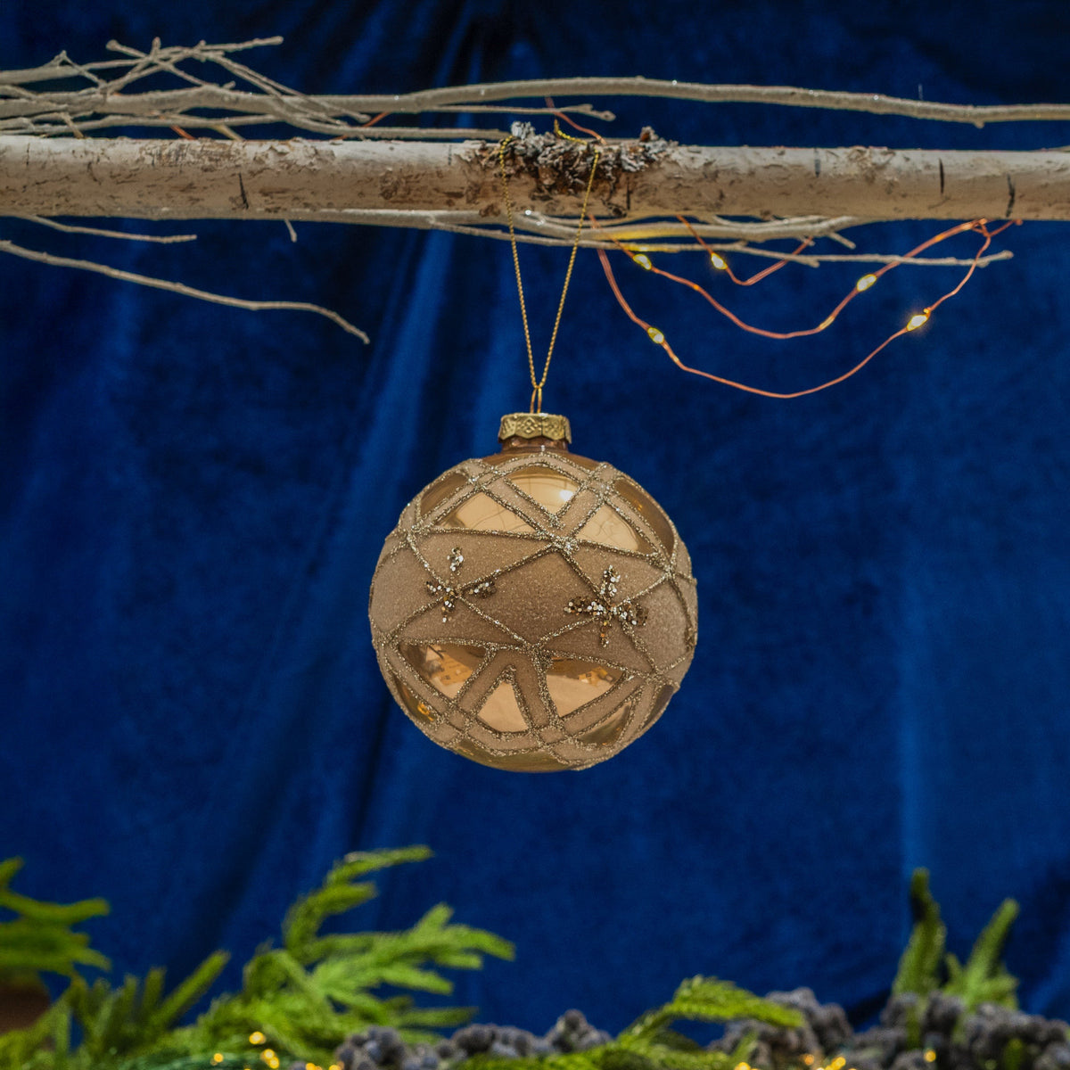 Glass Beaded Floret Mesh Ball Orn 4"