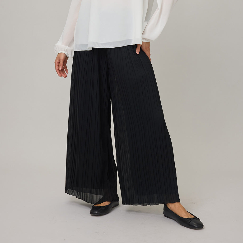 Georgette Plisse Pant Black
