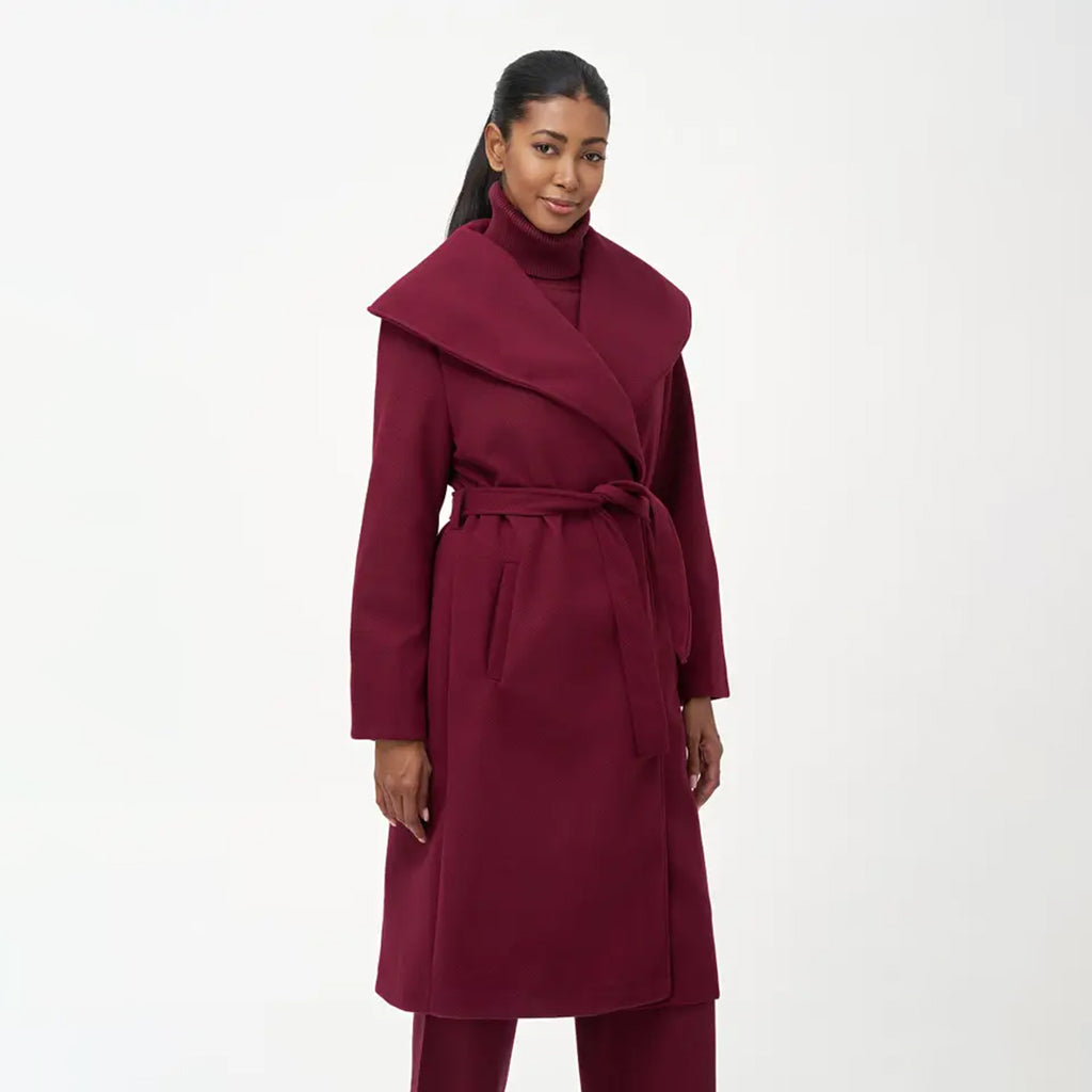 Woven Knee Length Lined Coat Wine