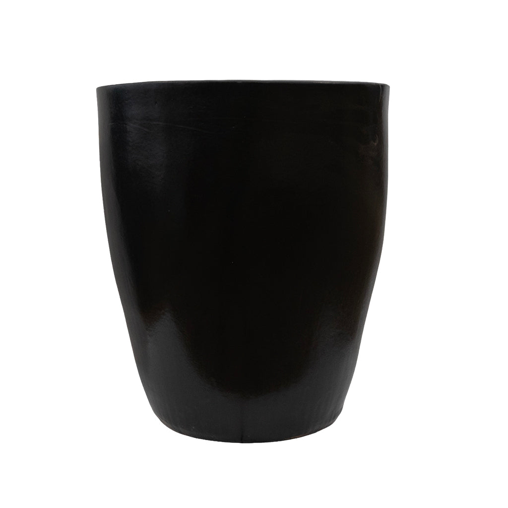 Echo Planter Matte Black