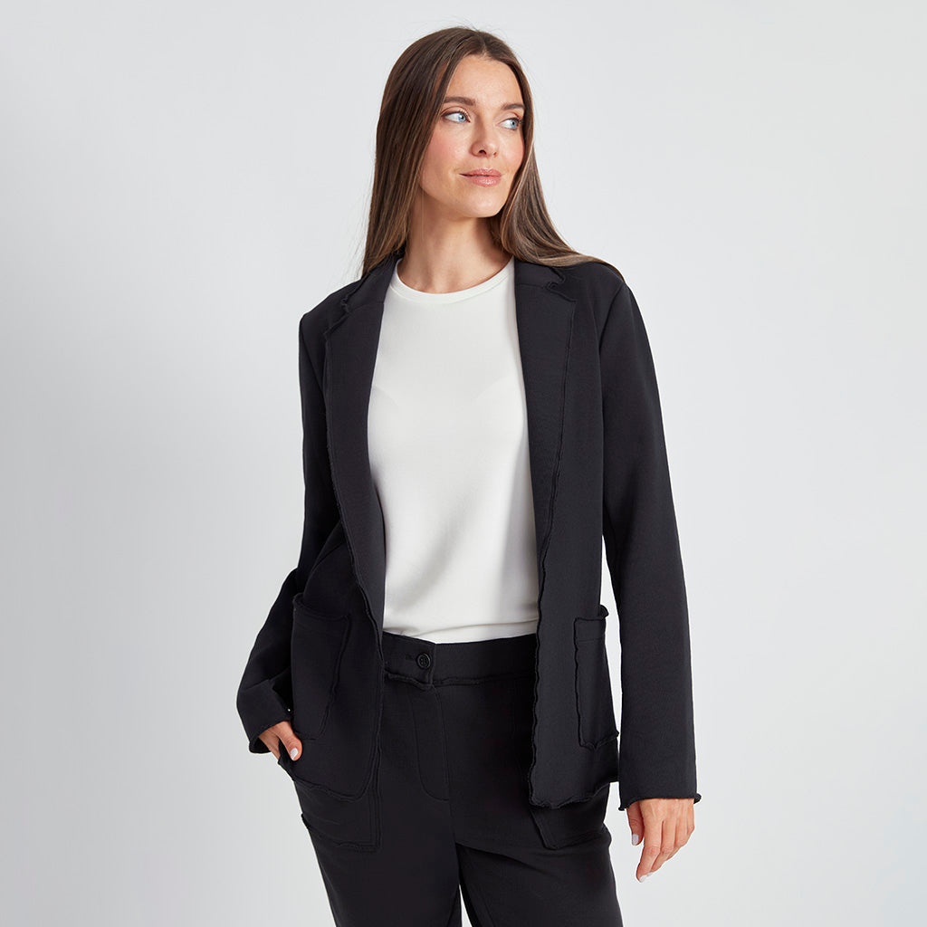 UP! Essential Blazer Black