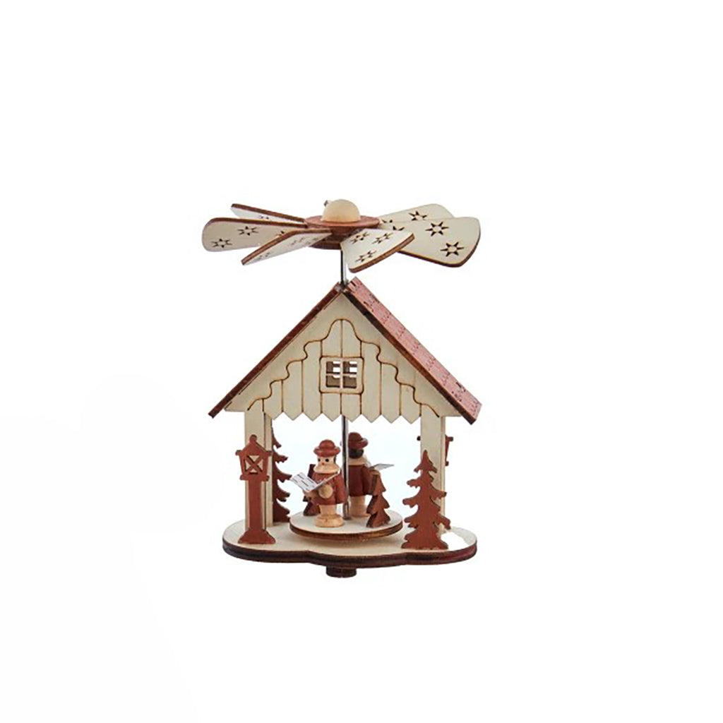 Courtyard with Carolers Table Piece