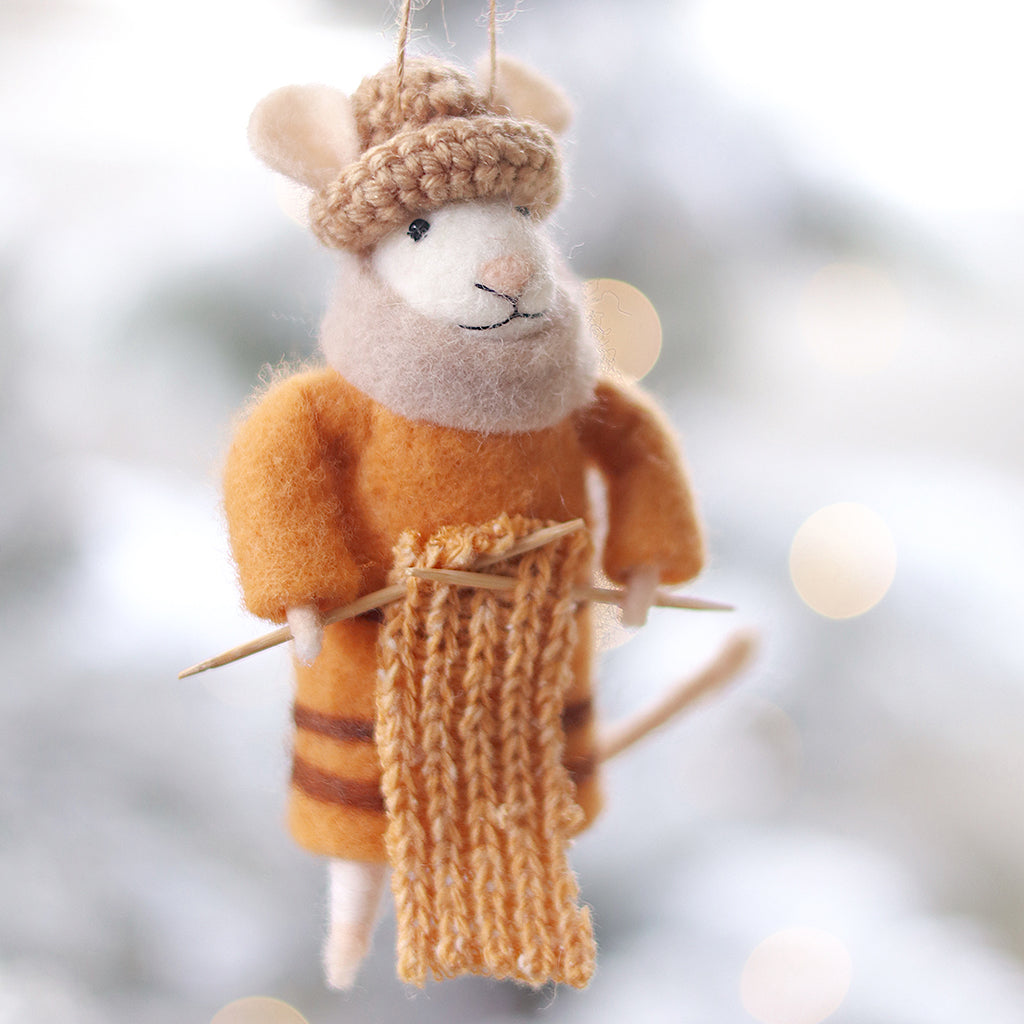 Knitting Nellie Mouse Holiday Ornament