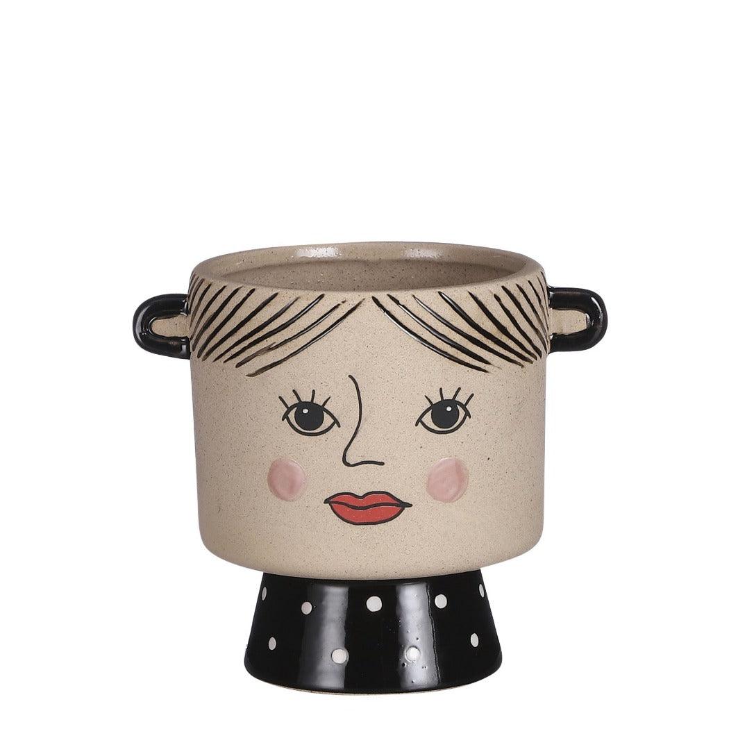 Girl Pot 6.5x4.75x5.5" Light Brown