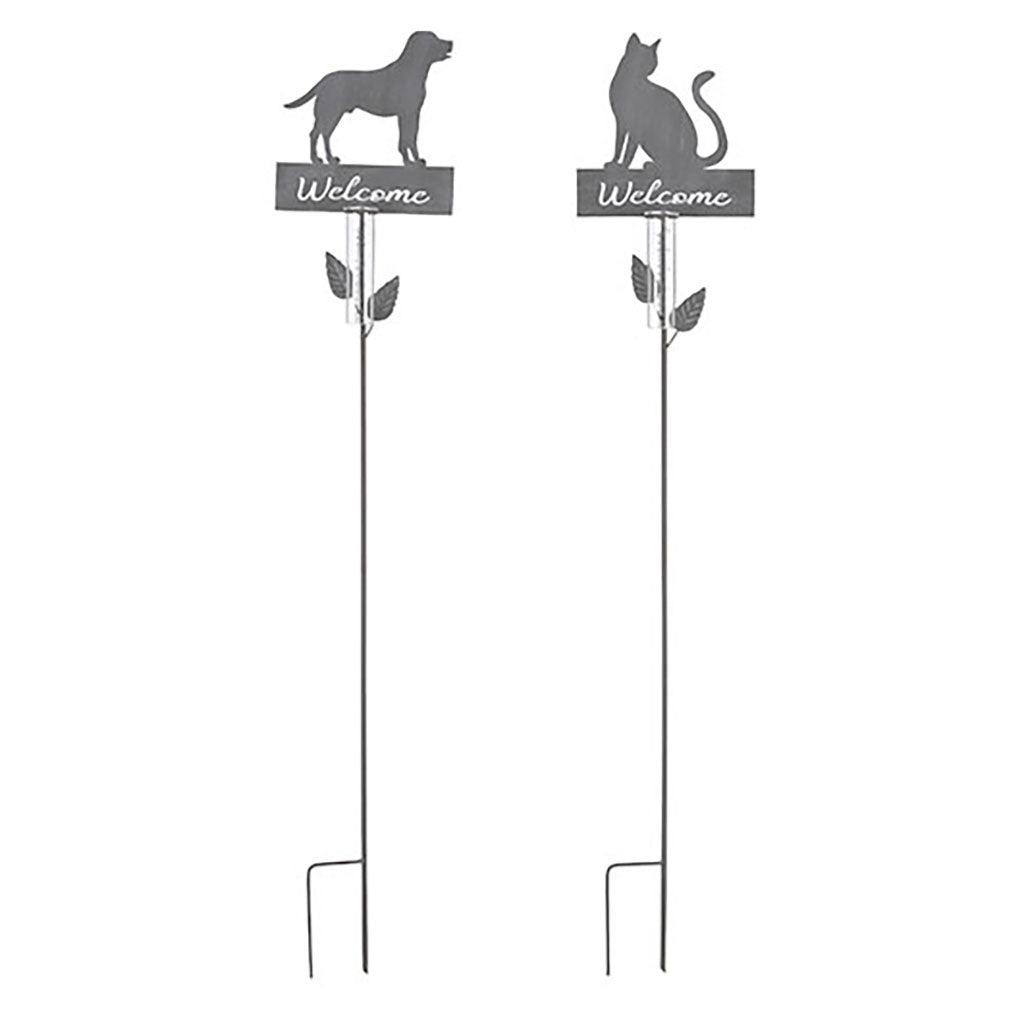 Find beauty in your garden with the charming Garden Rain Gauge Stake Assorted! Keep an eye on the rainfall while admiring the lovely design. Measures 47inches tall.