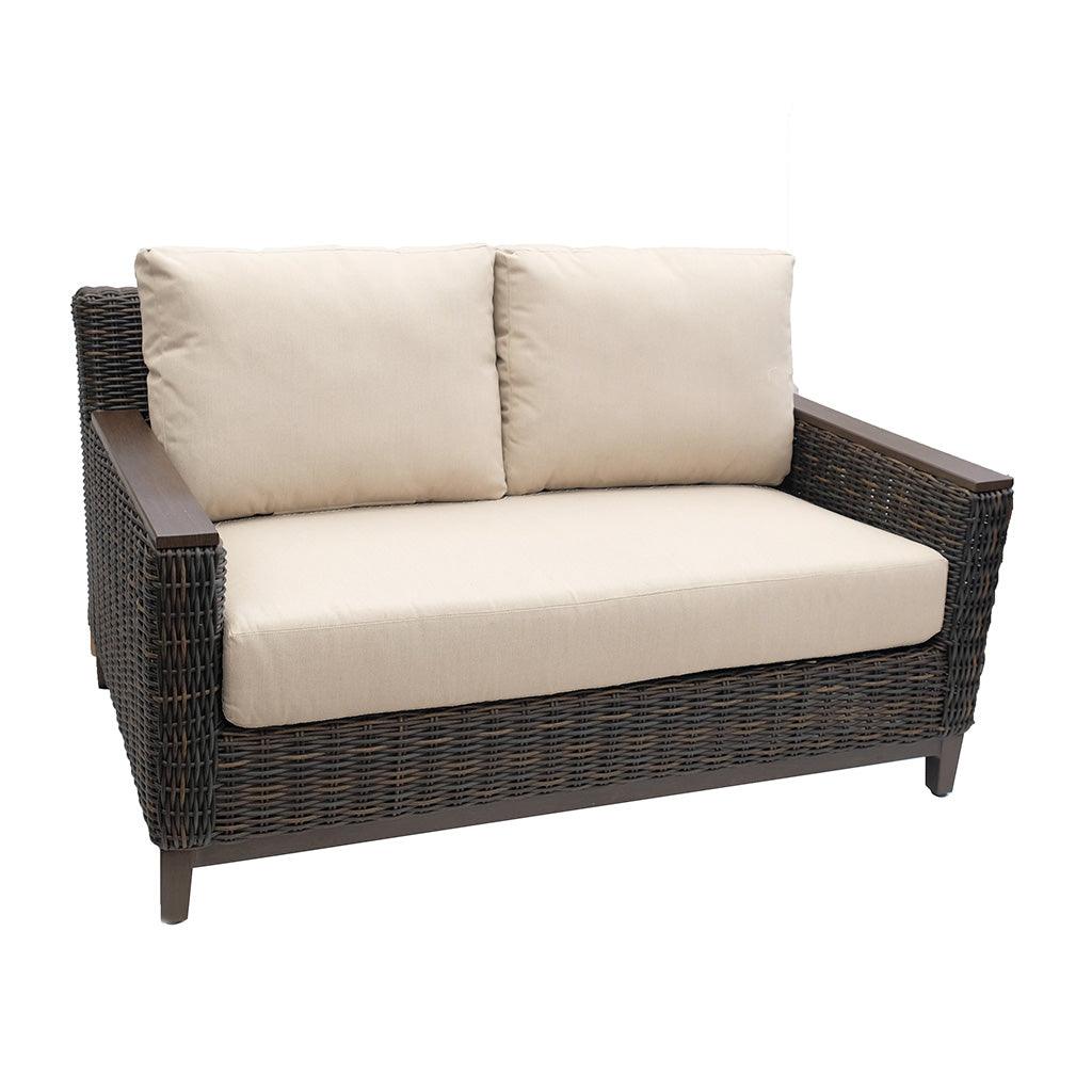 With an aluminum frame and resin wicker roasted pecan colours, this loveseat is made to last year over year. Contrasting, custom-made, woven cushions add stunning contrast. Measures 31.3in H x 56.7in W x 34.8in D. 