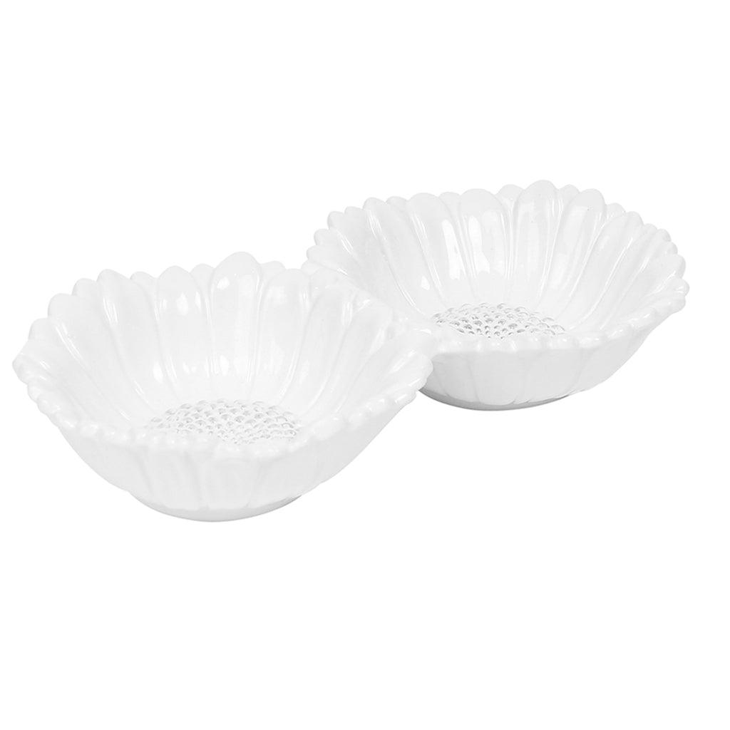 Bring beauty to the table with the stunning embossed white sunflower serving bowls. With delicate designs and crisp glazed finish these classic pieces are ideal for any indoor or outdoor entertainment. Hand wash only. 