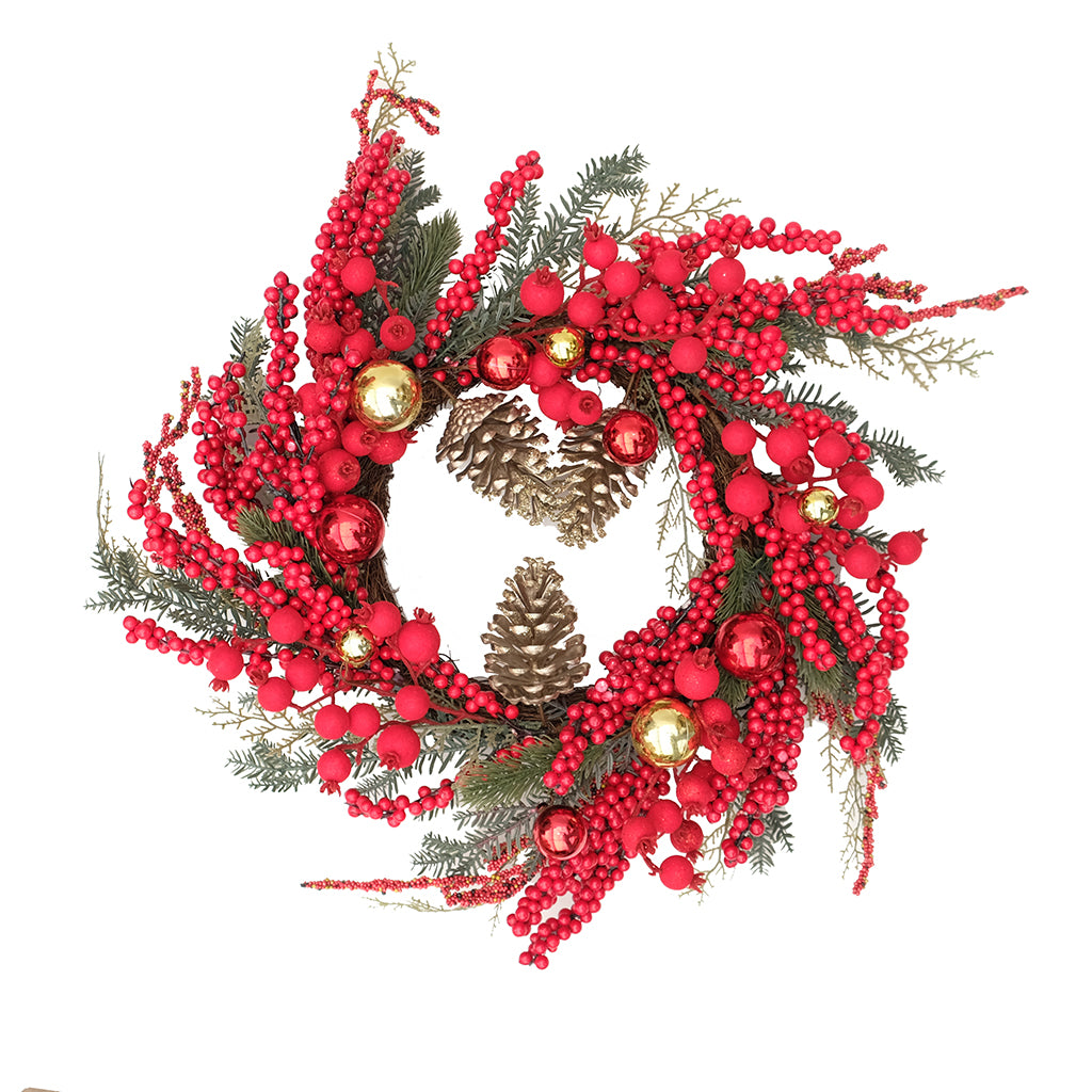 Berry Ball P.C. Cedar Wreath 24in