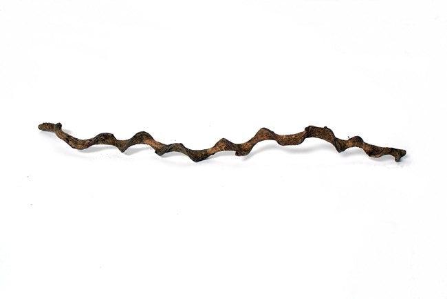 Elevate your decor with the rustic charm of the Twisted Vine, a versatile and natural addition to your space. Measuring 30-35 inches, these twisted vines showcase a unique and organic aesthetic, perfect for bringing the outdoors inside.