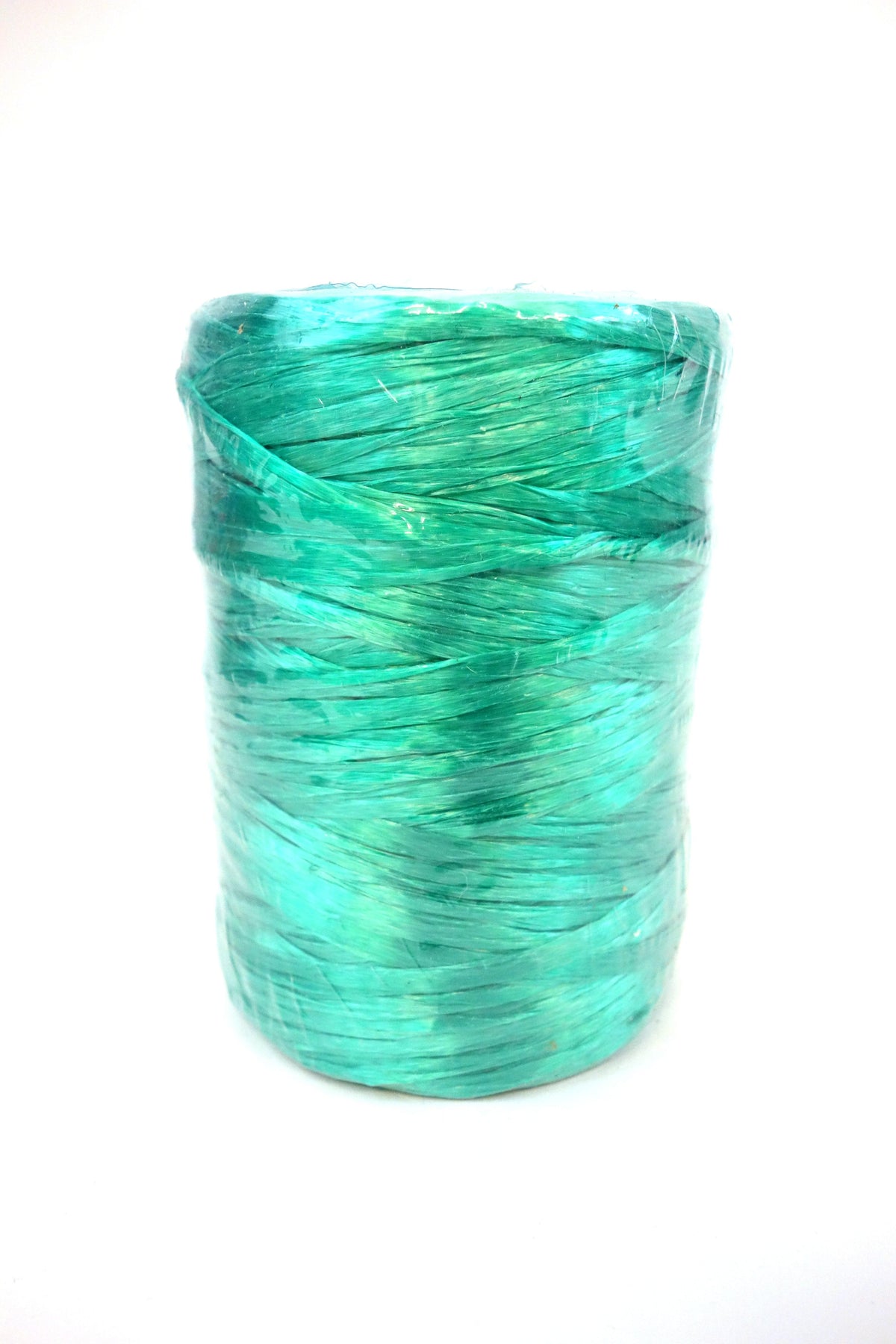 Keep your garden organized and looking impeccable with Parkwood® Flat Green Twine.